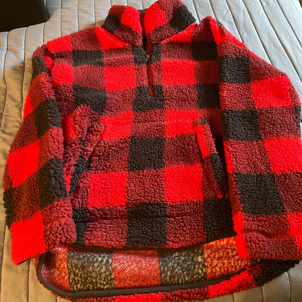 Old navy fleece sweatshirt